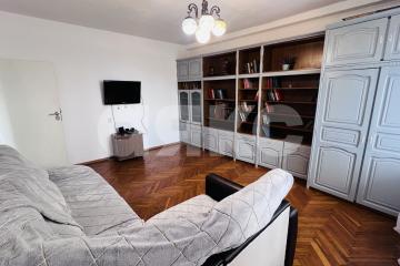 Фото №1: 2-комнатная квартира <span class="whitespace-nowrap">60 м²</span>, <span class="whitespace-nowrap">6/9 эт.</span> - Сочи, мкр. Больничный городок, ул. Чебрикова, 48