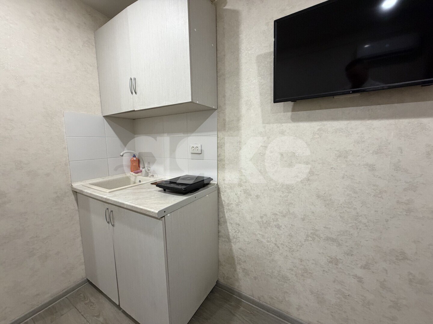 Фото №5: Студия <span class="whitespace-nowrap">15 м²</span>, <span class="whitespace-nowrap">1/5 эт.</span> - Сочи, Центральный, мкр. Заречный, ул. Абрикосовая, 29