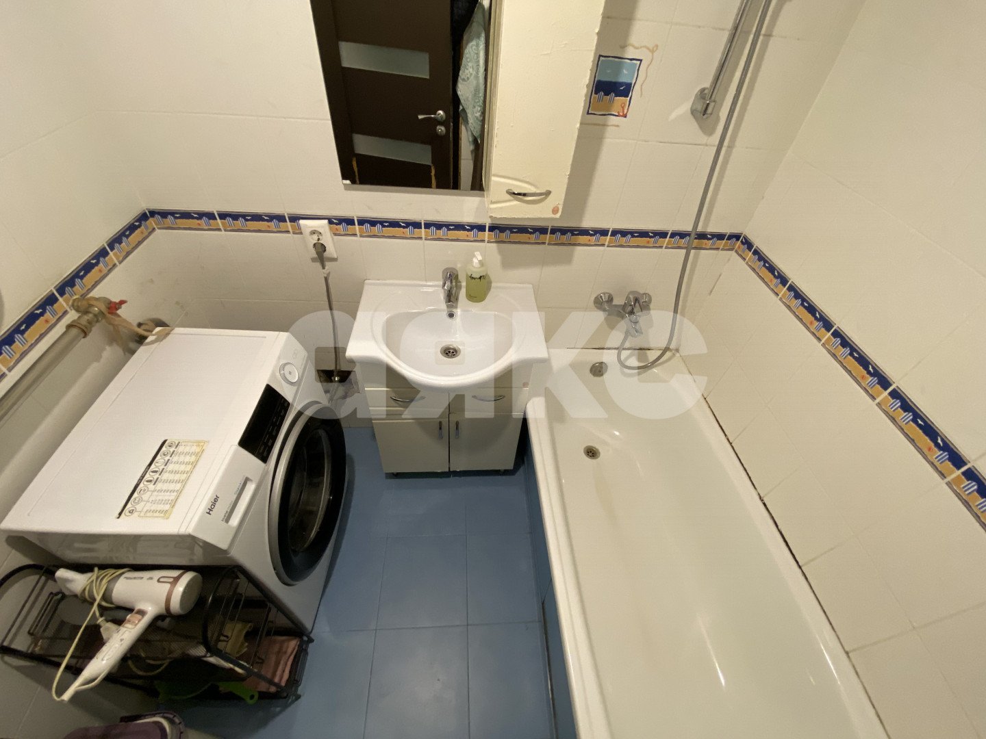 Фото №9: 2-комнатная квартира <span class="whitespace-nowrap">52 м²</span>, <span class="whitespace-nowrap">3/5 эт.</span> - Сочи, Хостинский, мкр. Светлана, ул. Учительская, 28