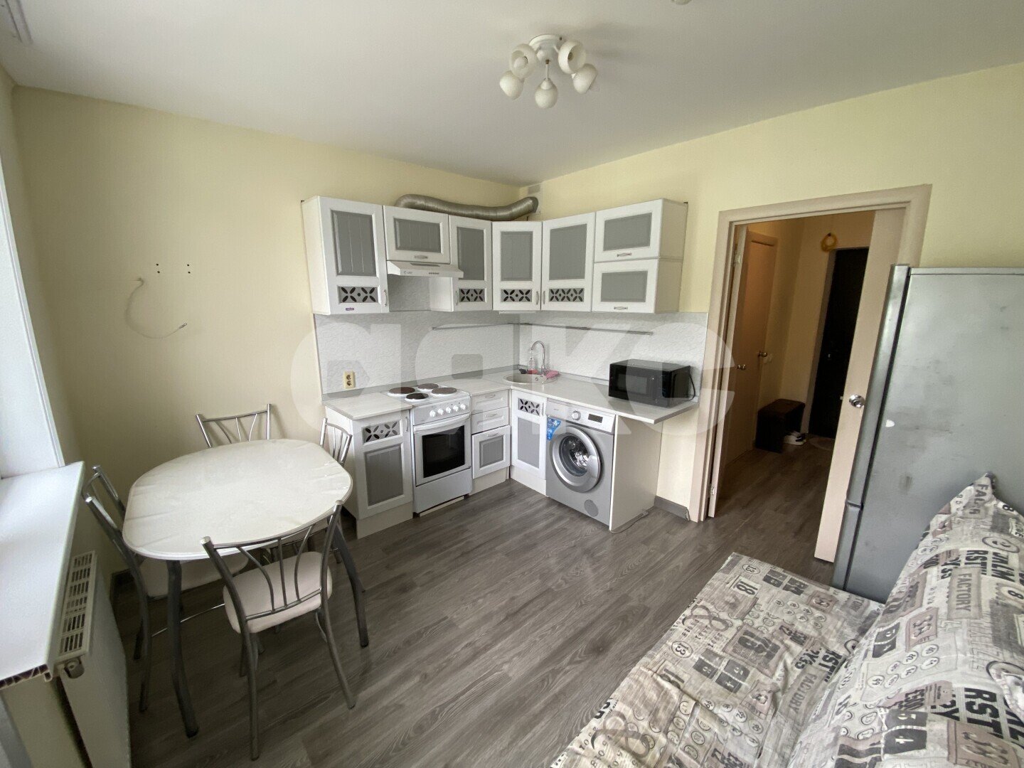 Фото №7: 2-комнатная квартира <span class="whitespace-nowrap">40 м²</span>, <span class="whitespace-nowrap">10/10 эт.</span> - Раздольное, Хостинский, жилой комплекс Министерские Озёра, мкр. квартал Фруктовый, ул. Тепличная, 63к2