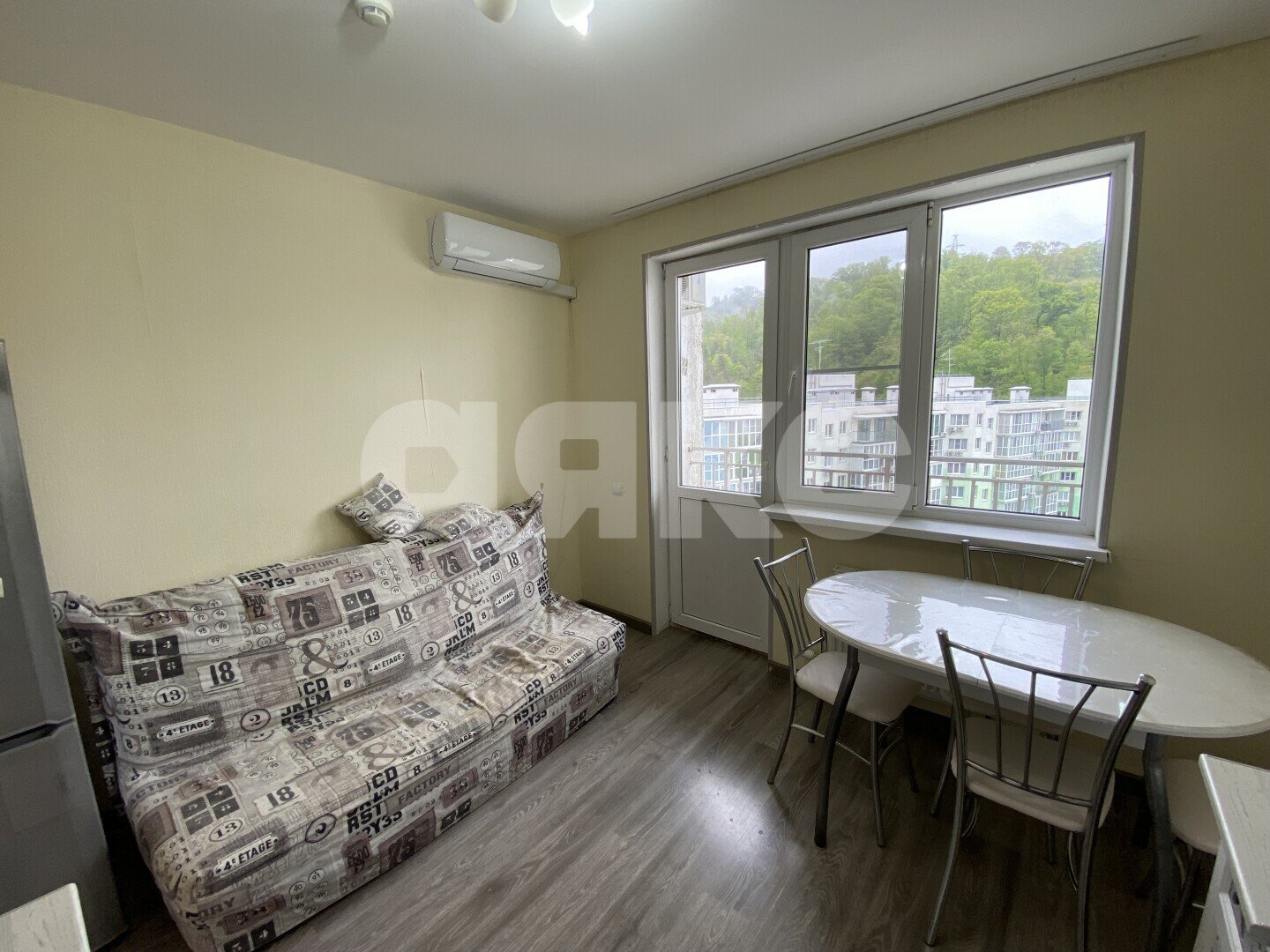 Фото №5: 2-комнатная квартира <span class="whitespace-nowrap">40 м²</span>, <span class="whitespace-nowrap">10/10 эт.</span> - Раздольное, Хостинский, жилой комплекс Министерские Озёра, мкр. квартал Фруктовый, ул. Тепличная, 63к2