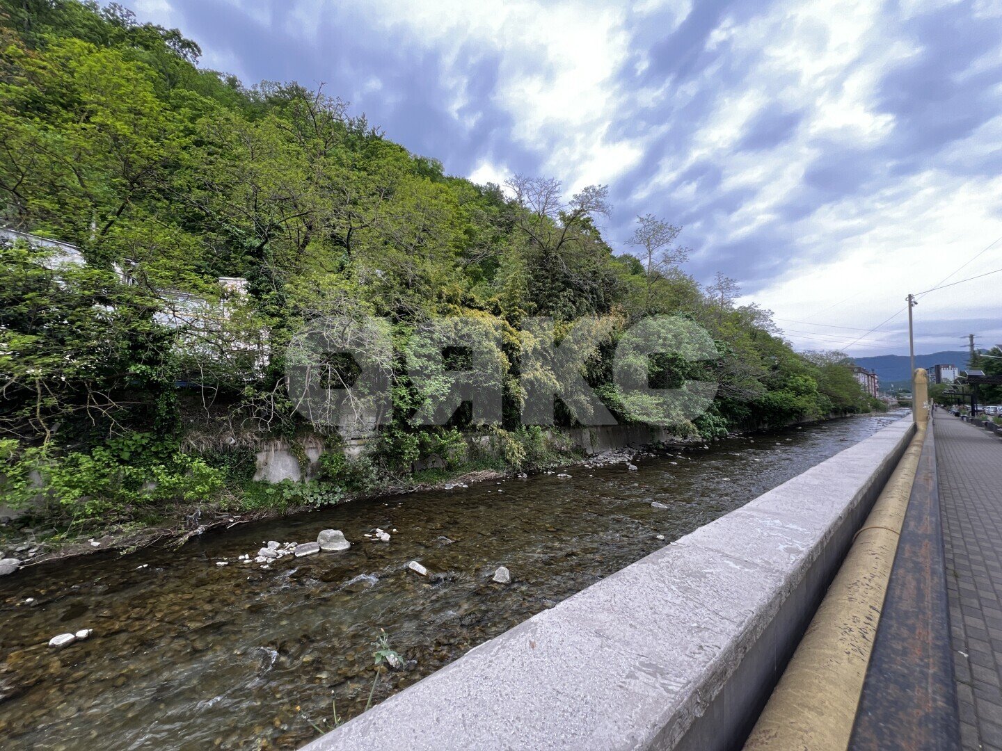 Фото №17: Комната <span class="whitespace-nowrap">13 м²</span>, <span class="whitespace-nowrap">3/5 эт.</span> - Дагомыс, р. Лазаревский, ул. Батумское шоссе, 33