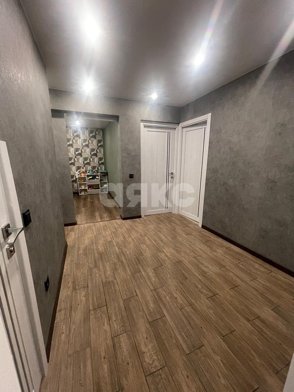 Фото №11: 3-комнатная квартира <span class="whitespace-nowrap">70 м²</span>, <span class="whitespace-nowrap">1/5 эт.</span> - Дагомыс, р. Лазаревский, ул. Батумское шоссе, 33