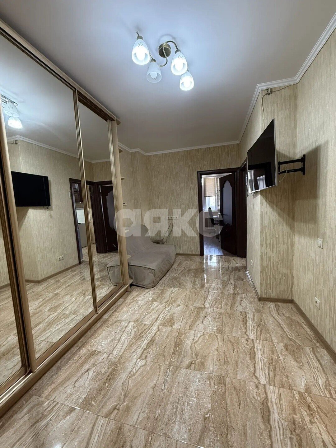 Фото №1: 2-комнатная квартира <span class="whitespace-nowrap">53 м²</span>, <span class="whitespace-nowrap">6/9 эт.</span> - Анапа, ул. Лермонтова, 116Д