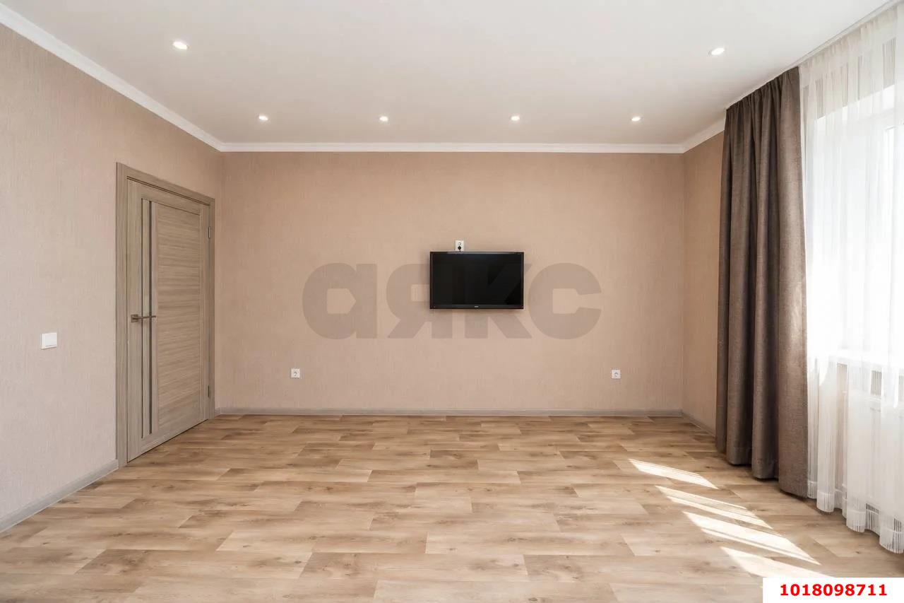 Фото №6: 2-комнатная квартира <span class="whitespace-nowrap">60 м²</span>, <span class="whitespace-nowrap">20/23 эт.</span> - Краснодар, Прикубанский внутригородской округ, мкр. ЖК Губернский, ул. им. Героя Яцкова И.В., 17к1