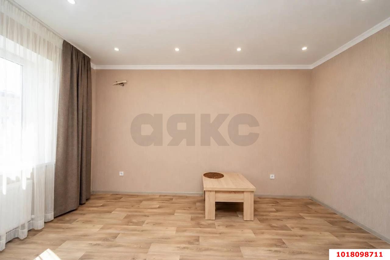 Фото №7: 2-комнатная квартира <span class="whitespace-nowrap">60 м²</span>, <span class="whitespace-nowrap">20/23 эт.</span> - Краснодар, Прикубанский внутригородской округ, мкр. ЖК Губернский, ул. им. Героя Яцкова И.В., 17к1