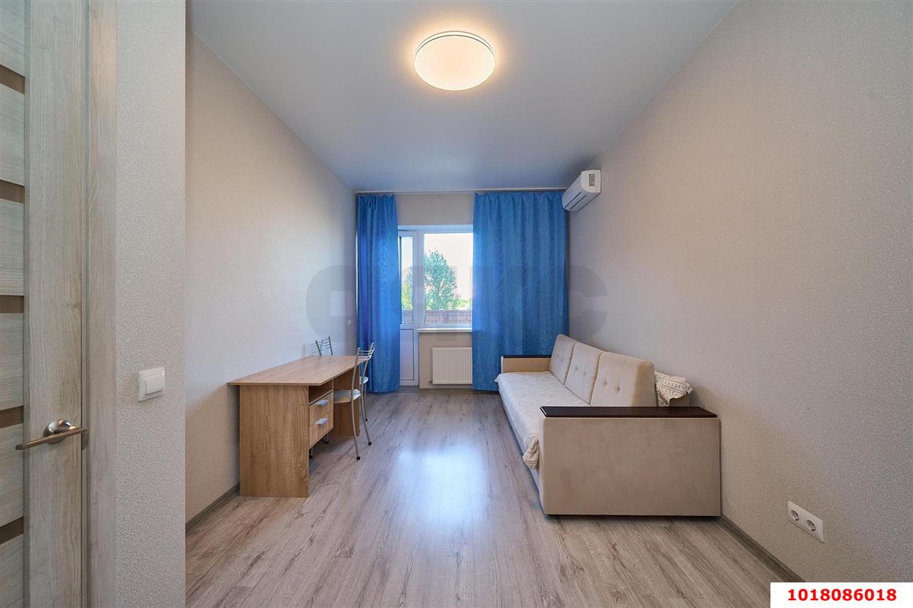Фото №6: 1-комнатная квартира <span class="whitespace-nowrap">40 м²</span>, <span class="whitespace-nowrap">3/20 эт.</span> - Краснодар, Прикубанский внутригородской округ, мкр. ЖК Красная Площадь, ул. Кореновская, 57к1