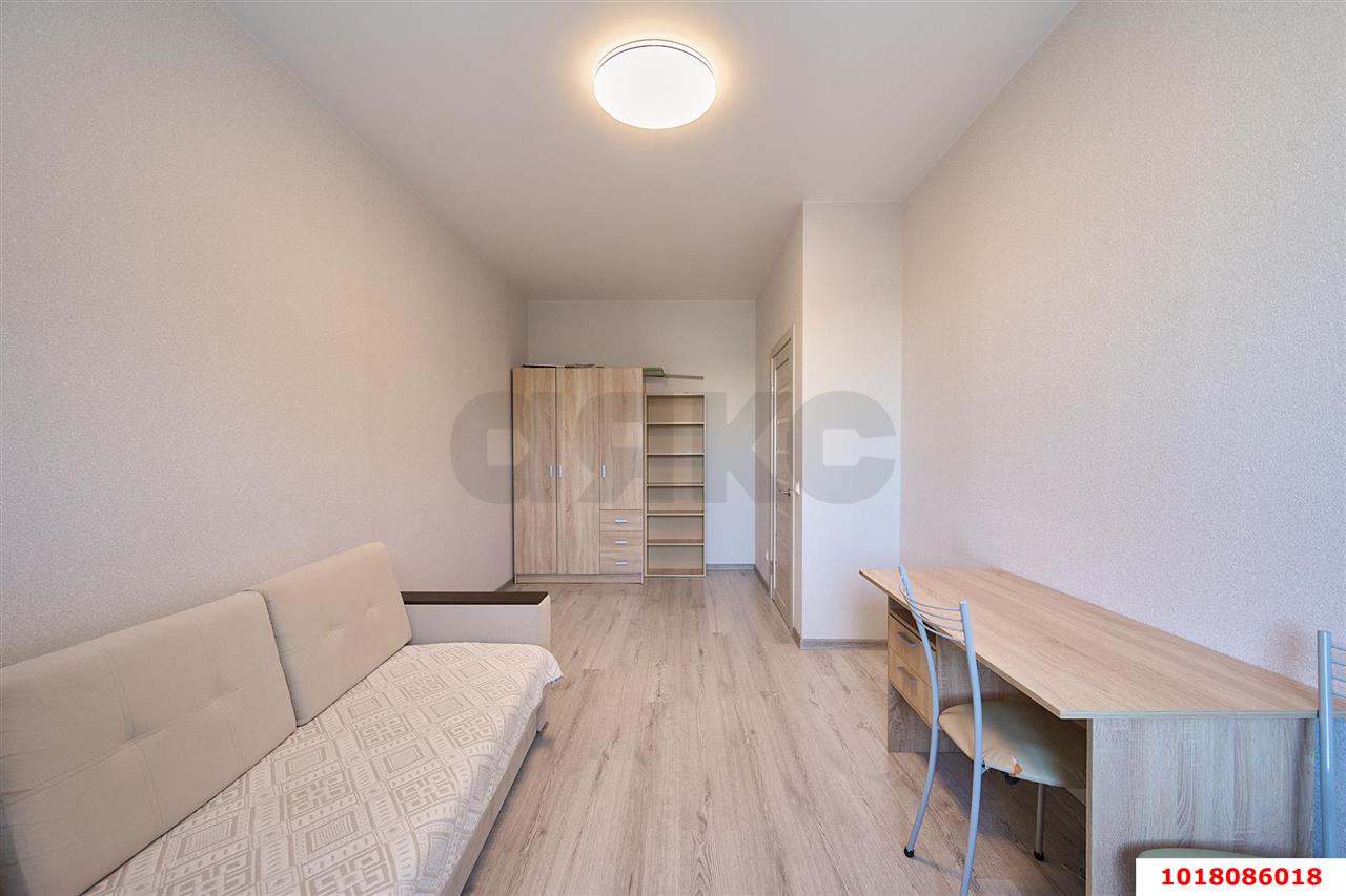 Фото №8: 1-комнатная квартира <span class="whitespace-nowrap">40 м²</span>, <span class="whitespace-nowrap">3/20 эт.</span> - Краснодар, Прикубанский внутригородской округ, мкр. ЖК Красная Площадь, ул. Кореновская, 57к1