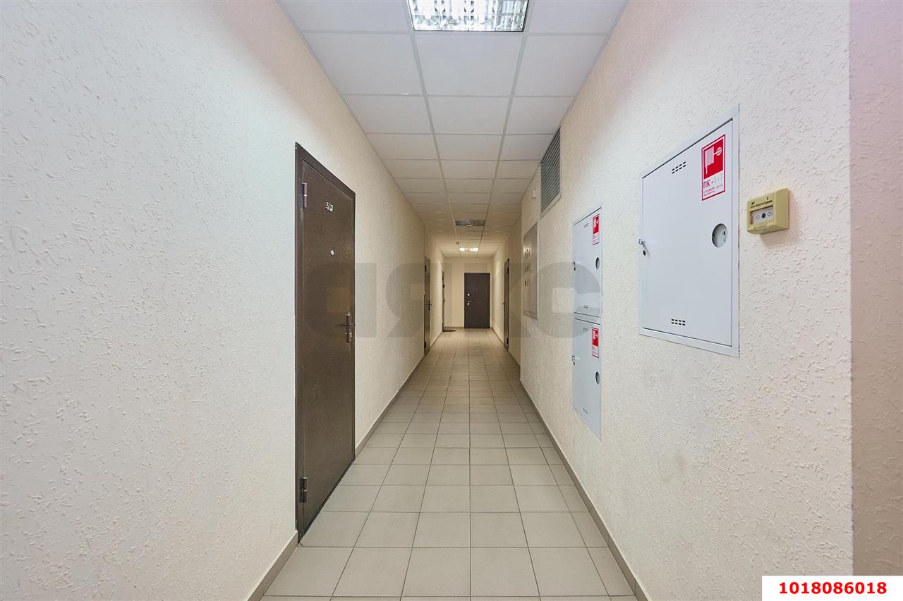 Фото №17: 1-комнатная квартира <span class="whitespace-nowrap">40 м²</span>, <span class="whitespace-nowrap">3/20 эт.</span> - Краснодар, Прикубанский внутригородской округ, мкр. ЖК Красная Площадь, ул. Кореновская, 57к1