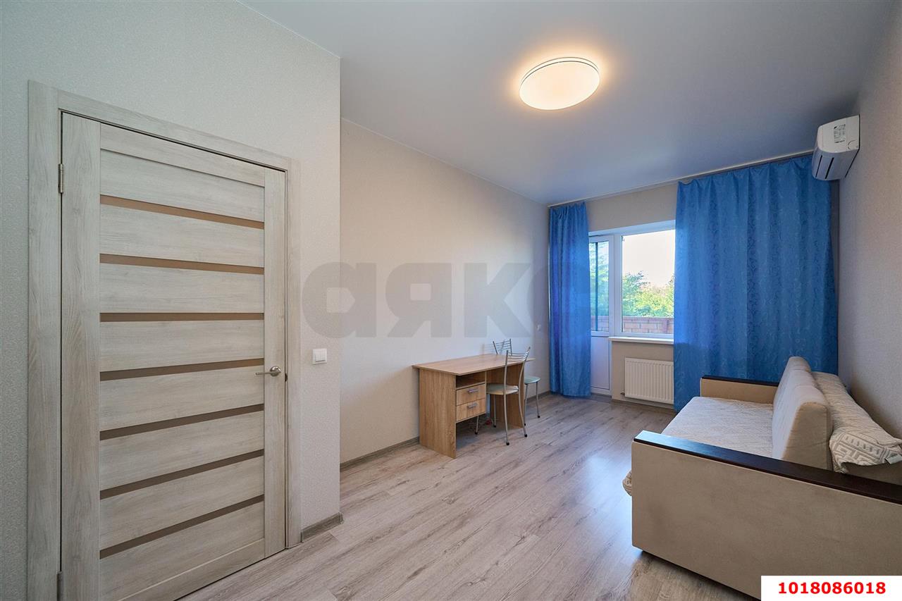 Фото №7: 1-комнатная квартира <span class="whitespace-nowrap">40 м²</span>, <span class="whitespace-nowrap">3/20 эт.</span> - Краснодар, Прикубанский внутригородской округ, мкр. ЖК Красная Площадь, ул. Кореновская, 57к1