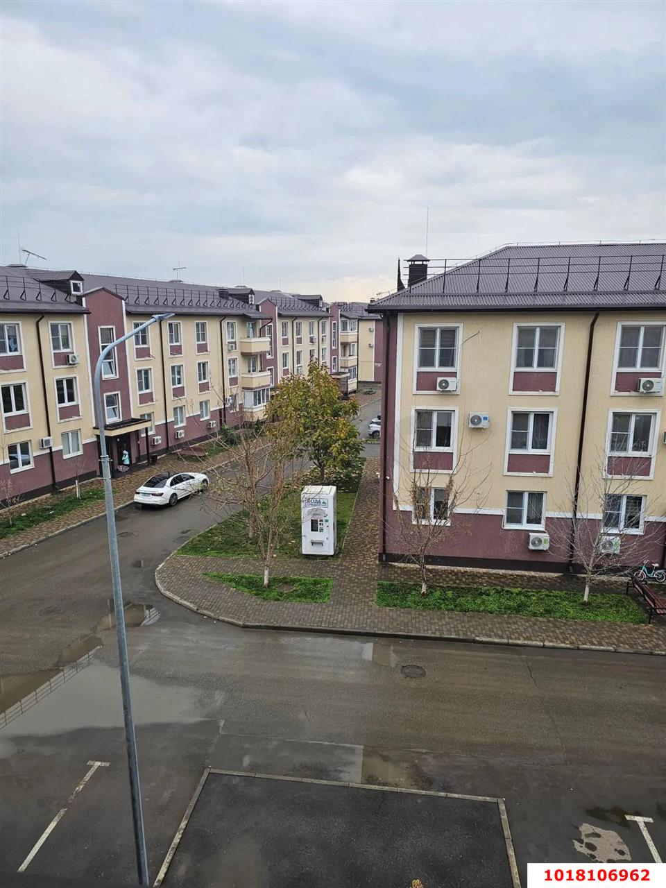 Фото №10: 1-комнатная квартира <span class="whitespace-nowrap">27 м²</span>, <span class="whitespace-nowrap">3/3 эт.</span> - Краснодар, Прикубанский внутригородской округ, мкр. жилой комплекс Усадьба, ул. имени Валерия Вишневецкого, 11к2