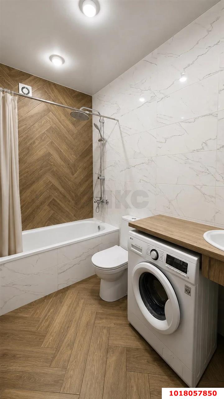 Фото №8: 2-комнатная квартира <span class="whitespace-nowrap">42 м²</span>, <span class="whitespace-nowrap">5/17 эт.</span> - Краснодар, Прикубанский внутригородской округ, 2-я Площадка, мкр. жилой комплекс Кремлёвские Ворота, ул. Кореновская, 2к1