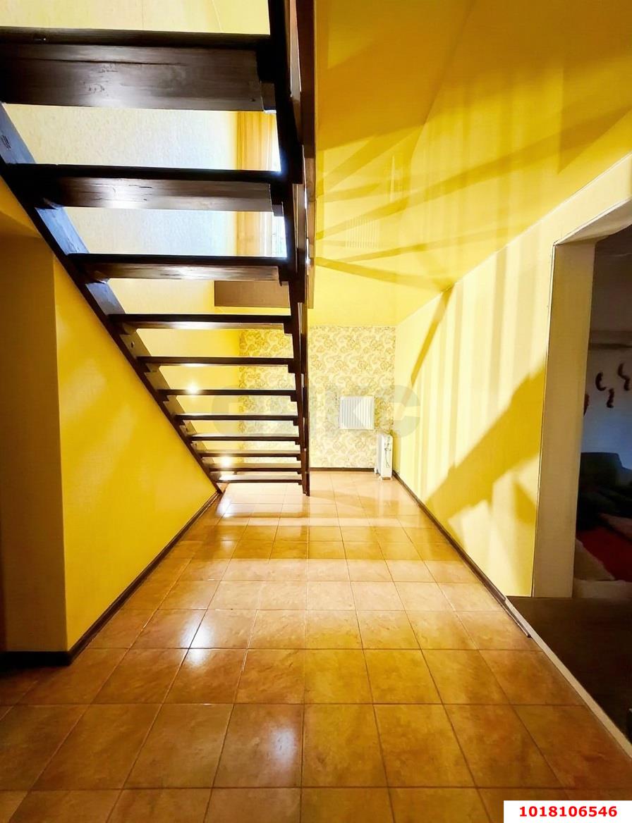 Фото №6: Дом <span class="whitespace-nowrap">224 м²</span> <span class="whitespace-nowrap">+ 5.25 сот.</span>, <span class="whitespace-nowrap">2 эт.</span> - Колосистый, мкр. Прикубанский внутригородской округ, ул. 1-я Гвардейская, 30