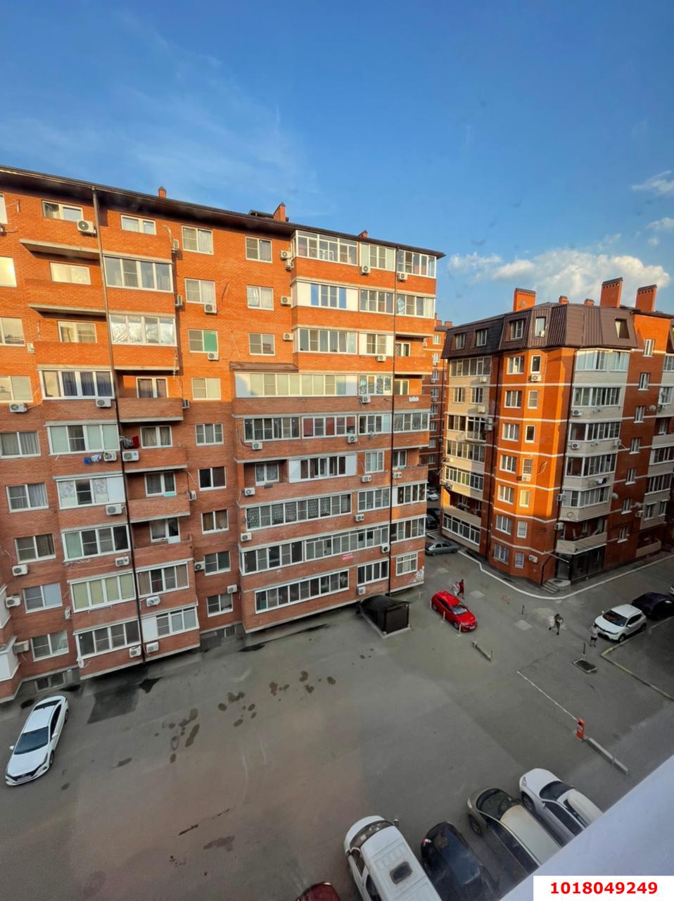 Фото №9: 1-комнатная квартира <span class="whitespace-nowrap">41 м²</span>, <span class="whitespace-nowrap">6/7 эт.</span> - Краснодар, Прикубанский внутригородской округ, мкр. Музыкальный, ул. имени Сергея Есенина, 108/1