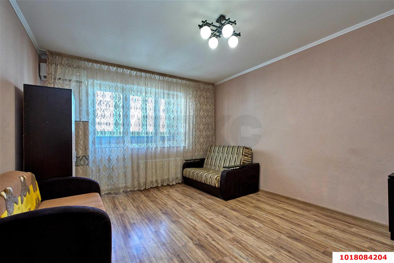 Фото №2: 1-комнатная квартира <span class="whitespace-nowrap">49 м²</span>, <span class="whitespace-nowrap">14/18 эт.</span> - Краснодар, Прикубанский внутригородской округ, мкр. ЖК Бауинвест, ул. имени 40-летия Победы, 184к1