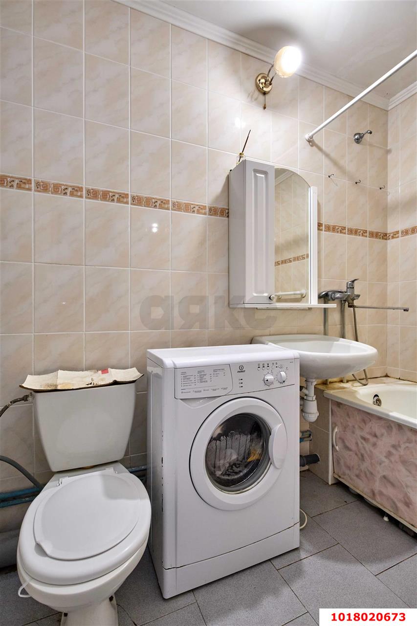 Фото №13: 1-комнатная квартира <span class="whitespace-nowrap">42 м²</span>, <span class="whitespace-nowrap">11/12 эт.</span> - Краснодар, Западный внутригородской округ, мкр. Горгаз, ул. Южная, 25