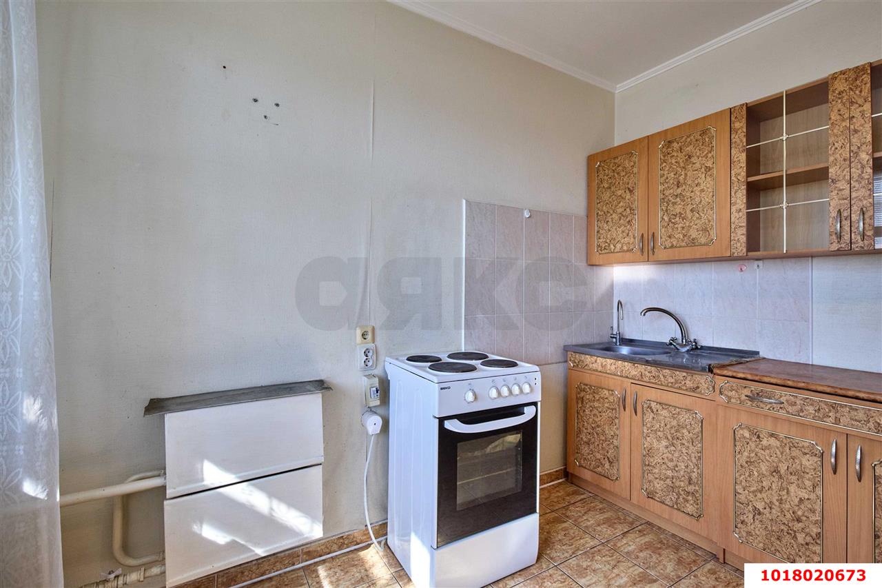 Фото №7: 1-комнатная квартира <span class="whitespace-nowrap">42 м²</span>, <span class="whitespace-nowrap">11/12 эт.</span> - Краснодар, Западный внутригородской округ, мкр. Горгаз, ул. Южная, 25