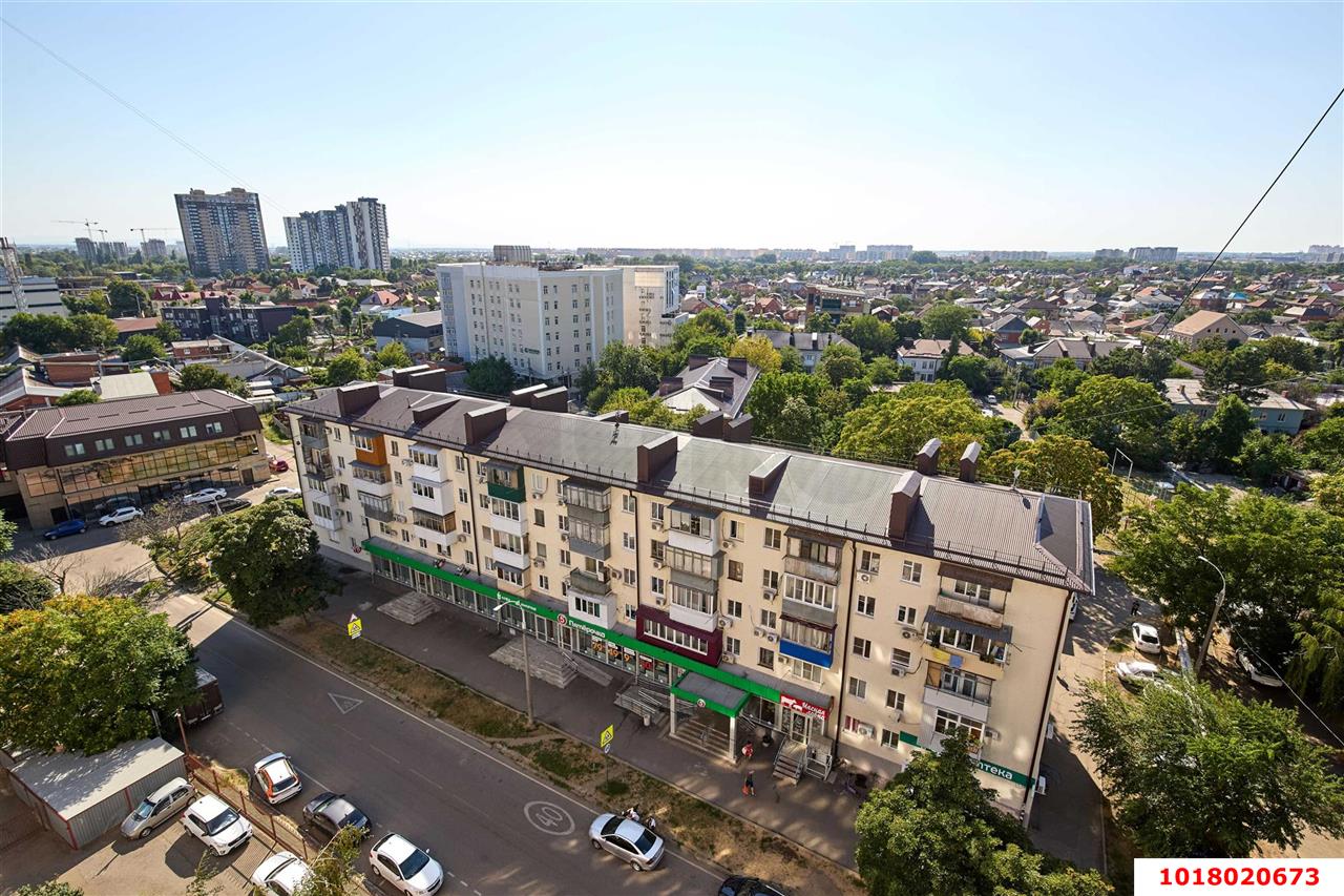 Фото №3: 1-комнатная квартира <span class="whitespace-nowrap">42 м²</span>, <span class="whitespace-nowrap">11/12 эт.</span> - Краснодар, Западный внутригородской округ, мкр. Горгаз, ул. Южная, 25