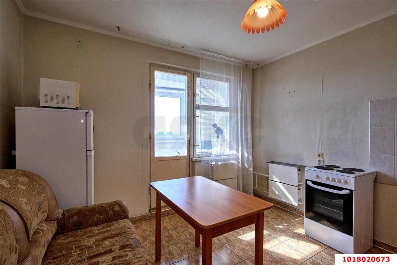 Фото №5: 1-комнатная квартира <span class="whitespace-nowrap">42 м²</span>, <span class="whitespace-nowrap">11/12 эт.</span> - Краснодар, Западный внутригородской округ, мкр. Горгаз, ул. Южная, 25