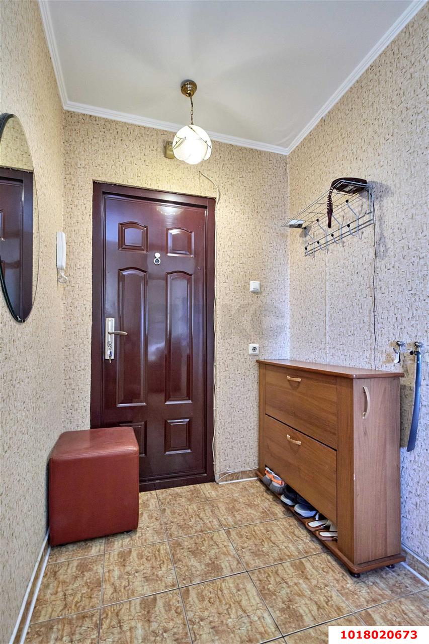 Фото №8: 1-комнатная квартира <span class="whitespace-nowrap">42 м²</span>, <span class="whitespace-nowrap">11/12 эт.</span> - Краснодар, Западный внутригородской округ, мкр. Горгаз, ул. Южная, 25
