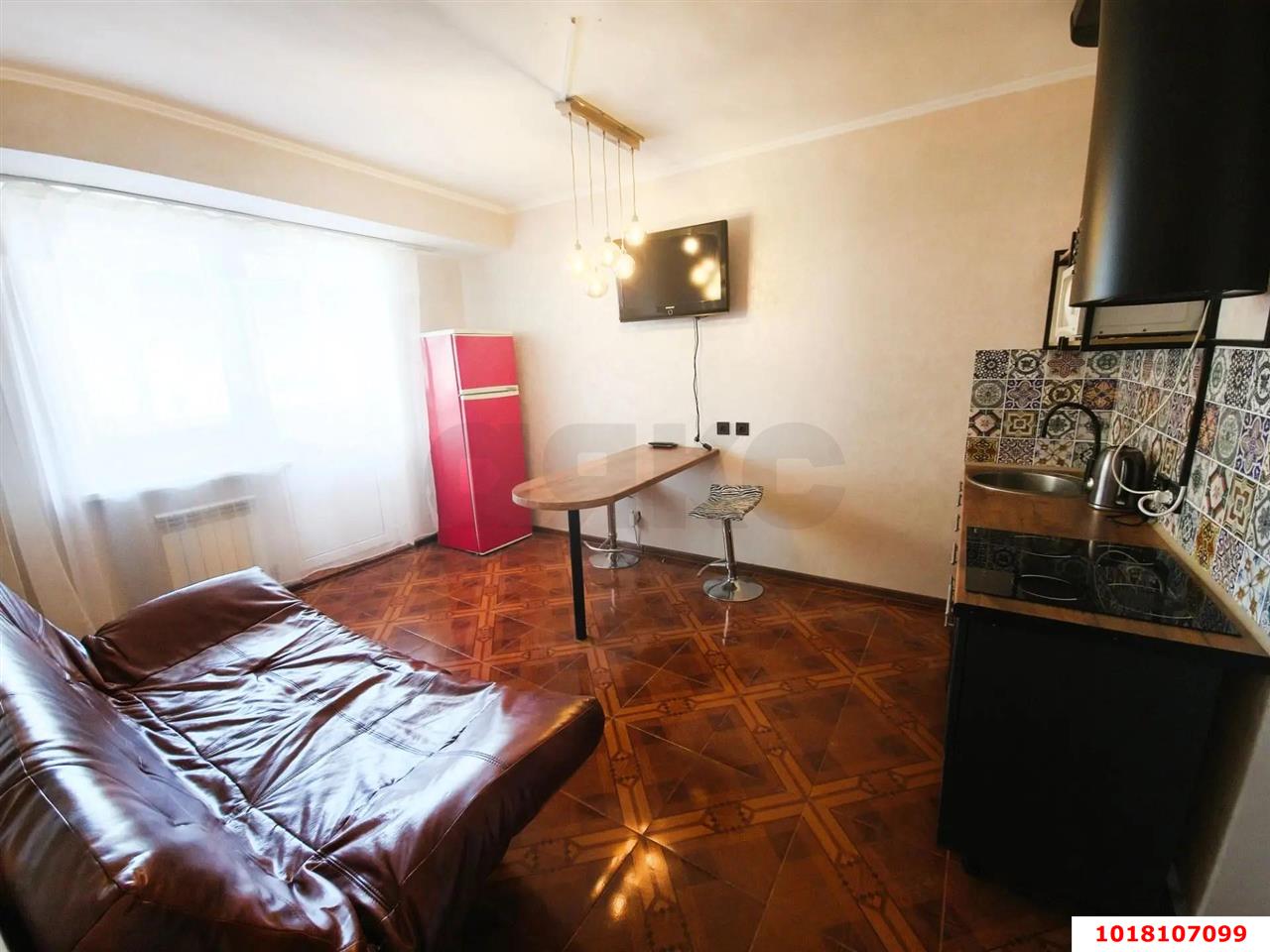 Фото №2: 1-комнатная квартира <span class="whitespace-nowrap">50 м²</span>, <span class="whitespace-nowrap">9/12 эт.</span> - Краснодар, Западный внутригородской округ, мкр. Центральный, ул. имени Пушкина, 4А