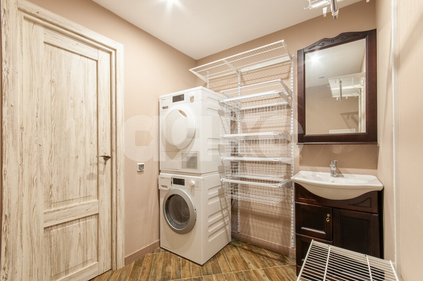 Фото №13: 3-комнатная квартира <span class="whitespace-nowrap">90 м²</span>, <span class="whitespace-nowrap">4/4 эт.</span> - Королёв, ЖК Театральный Парк, мкр. Болшево, пр-д Бурковский, 36к1