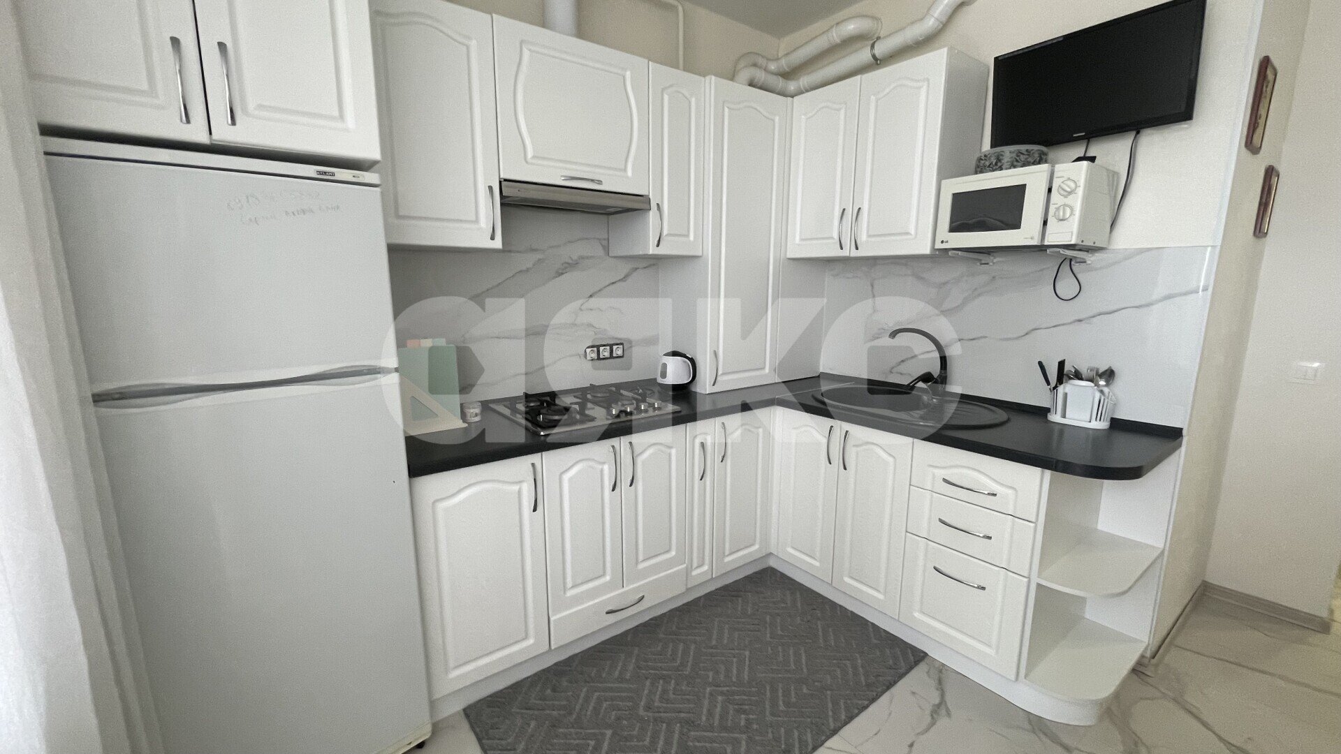 Фото №2: 1-комнатная квартира <span class="whitespace-nowrap">37 м²</span>, <span class="whitespace-nowrap">7/8 эт.</span> - Горячий Ключ, Администрация, мкр. ЖК Комфорт, ул. Ленина, 203М