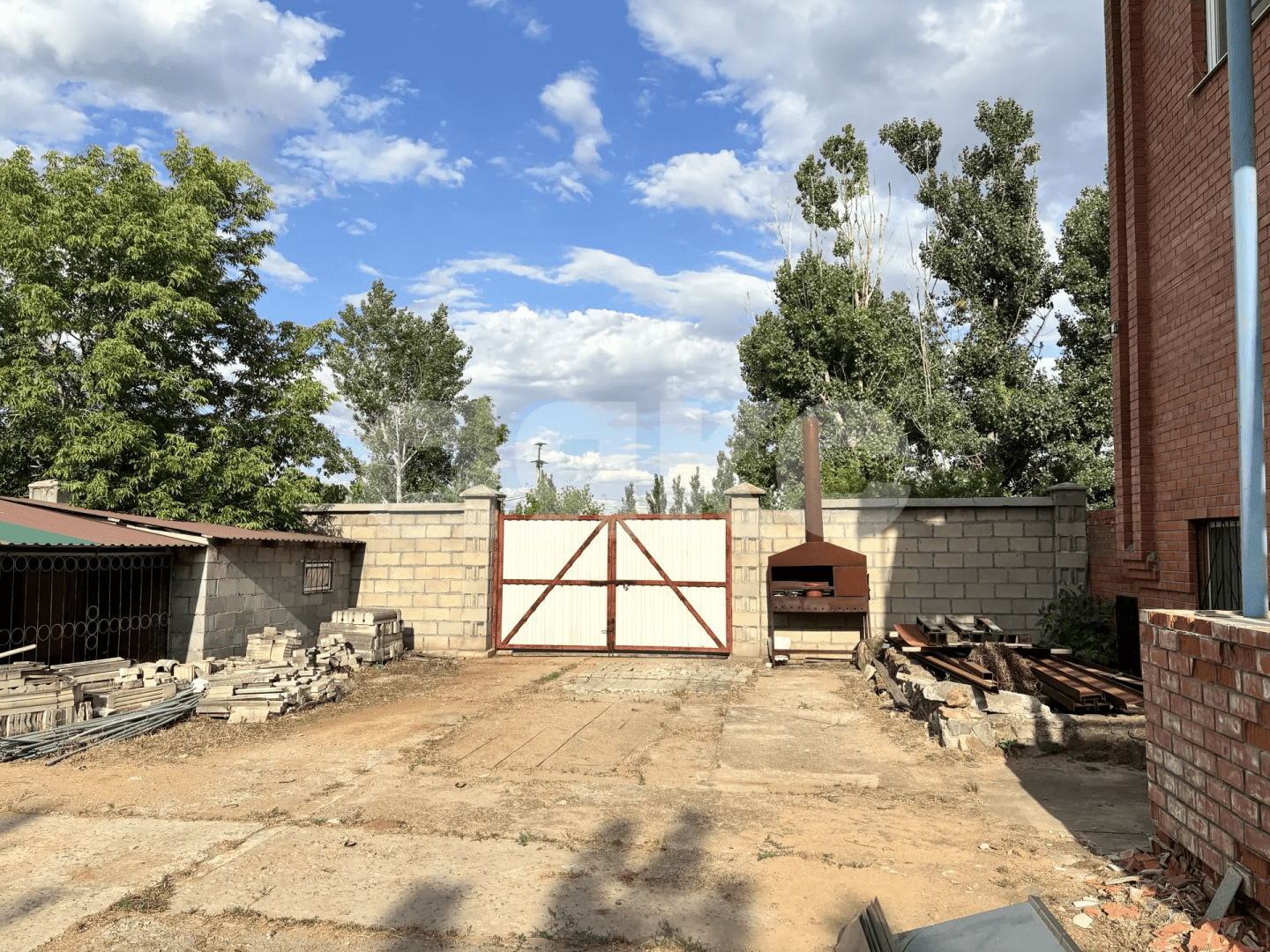 Фото №28: Коммерция <span class="whitespace-nowrap">972 м²</span>, <span class="whitespace-nowrap">3/3 эт.</span> - Волгоград, Тракторозаводский, п. Латошинка