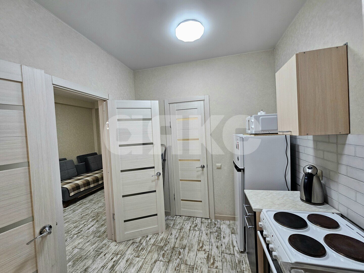 Фото №7: Апартаменты <span class="whitespace-nowrap">28 м²</span>, <span class="whitespace-nowrap">1/8 эт.</span> - Сочи, Центральный, мкр. Донская, ул. Тимирязева, 44