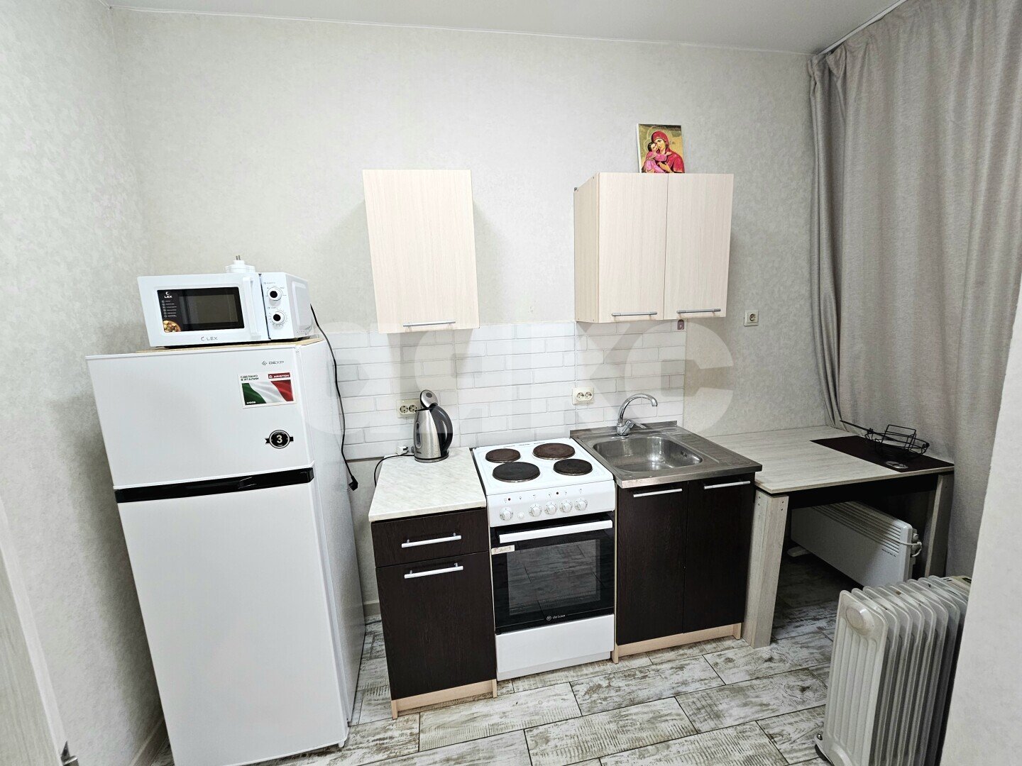 Фото №6: Апартаменты <span class="whitespace-nowrap">28 м²</span>, <span class="whitespace-nowrap">1/8 эт.</span> - Сочи, Центральный, мкр. Донская, ул. Тимирязева, 44