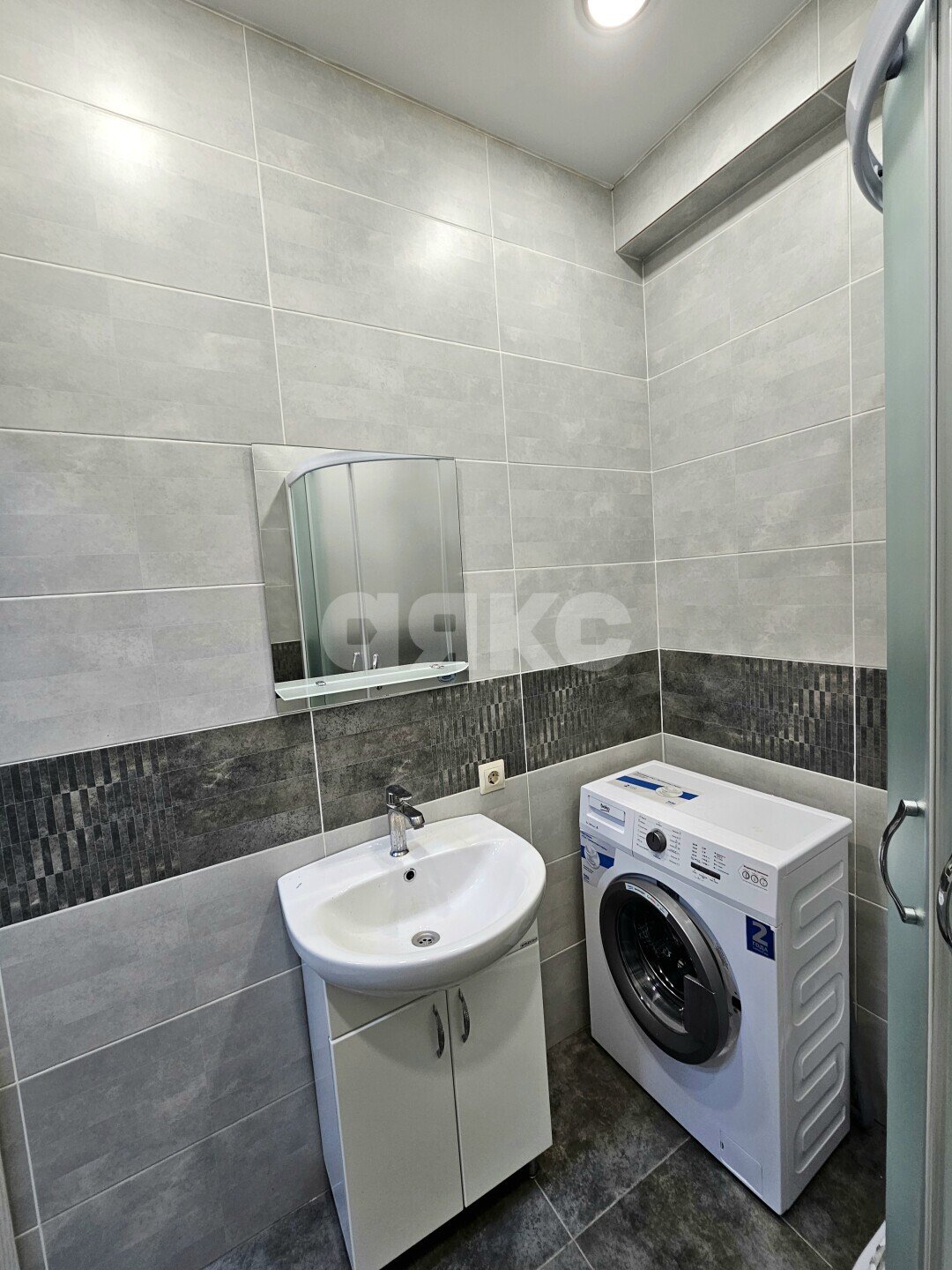 Фото №11: Апартаменты <span class="whitespace-nowrap">28 м²</span>, <span class="whitespace-nowrap">1/8 эт.</span> - Сочи, Центральный, мкр. Донская, ул. Тимирязева, 44