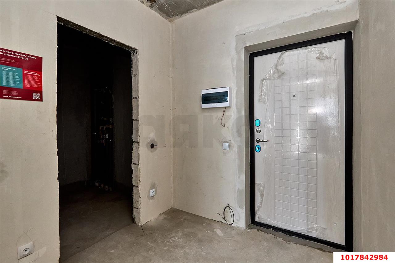 Фото №3: 1-комнатная квартира <span class="whitespace-nowrap">41 м²</span>, <span class="whitespace-nowrap">3/25 эт.</span> - Краснодар, Карасунский внутригородской округ, мкр. ЖК Сказка Град, ул. имени В.Н. Мачуги, 166Бк1