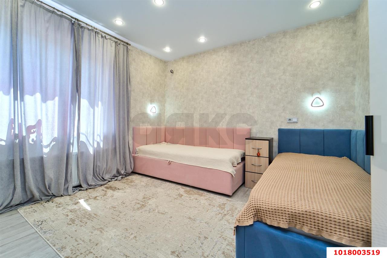 Фото №6: Дом <span class="whitespace-nowrap">139 м²</span> <span class="whitespace-nowrap">+ 3.68 сот.</span>, <span class="whitespace-nowrap">2 эт.</span> - Краснодар, Прикубанский внутригородской округ, мкр. 40 лет Победы, пр-д 2-й  Красных Зорь, 26