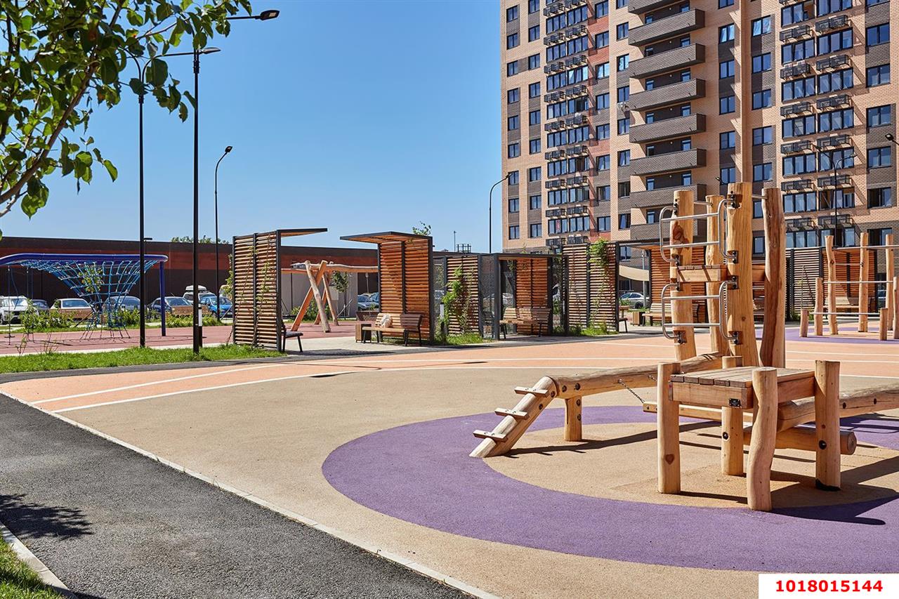 Фото №8: 2-комнатная квартира <span class="whitespace-nowrap">51 м²</span>, <span class="whitespace-nowrap">8/16 эт.</span> - Краснодар, Карасунский внутригородской округ, мкр. ЖК Смородина, ул. имени Владимира Жириновского, 1к4