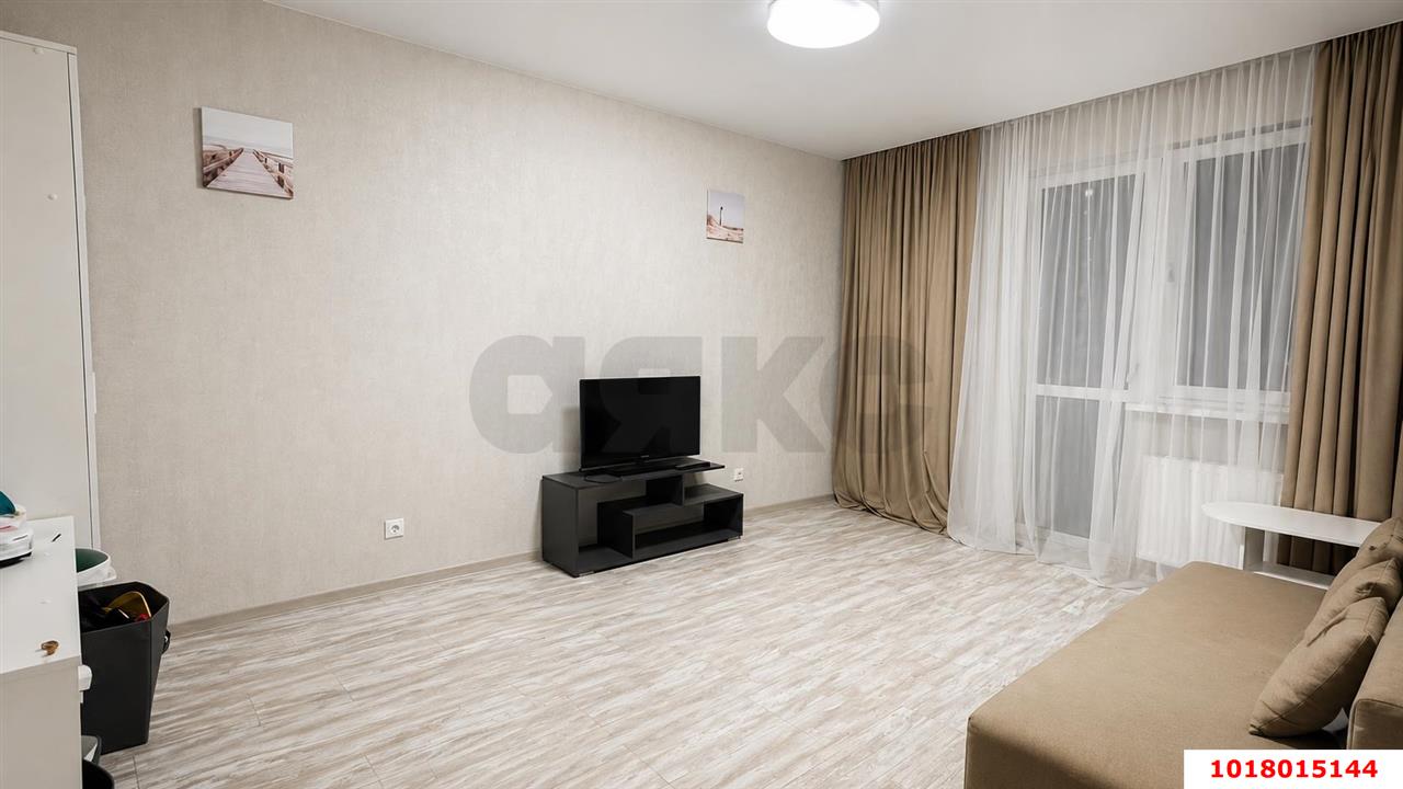 Фото №3: 2-комнатная квартира <span class="whitespace-nowrap">51 м²</span>, <span class="whitespace-nowrap">8/16 эт.</span> - Краснодар, Карасунский внутригородской округ, мкр. ЖК Смородина, ул. имени Владимира Жириновского, 1к4