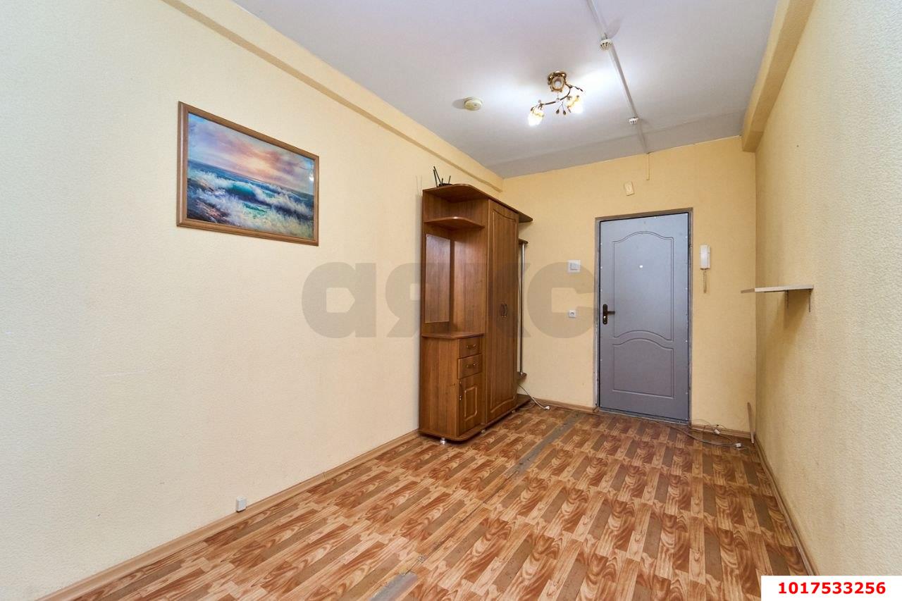 Фото №10: 2-комнатная квартира <span class="whitespace-nowrap">71 м²</span>, <span class="whitespace-nowrap">8/16 эт.</span> - Краснодар, Прикубанский внутригородской округ, мкр. Краевая Клиническая Больница, ул. Восточно-Кругликовская, 65