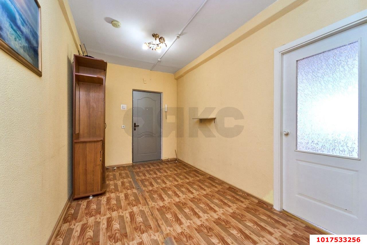 Фото №11: 2-комнатная квартира <span class="whitespace-nowrap">71 м²</span>, <span class="whitespace-nowrap">8/16 эт.</span> - Краснодар, Прикубанский внутригородской округ, мкр. Краевая Клиническая Больница, ул. Восточно-Кругликовская, 65