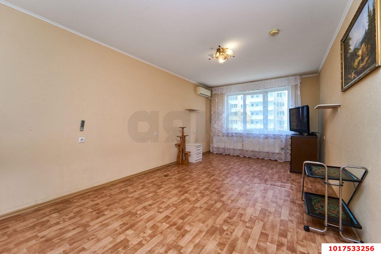 Фото №5: 2-комнатная квартира <span class="whitespace-nowrap">71 м²</span>, <span class="whitespace-nowrap">8/16 эт.</span> - Краснодар, Прикубанский внутригородской округ, мкр. Краевая Клиническая Больница, ул. Восточно-Кругликовская, 65