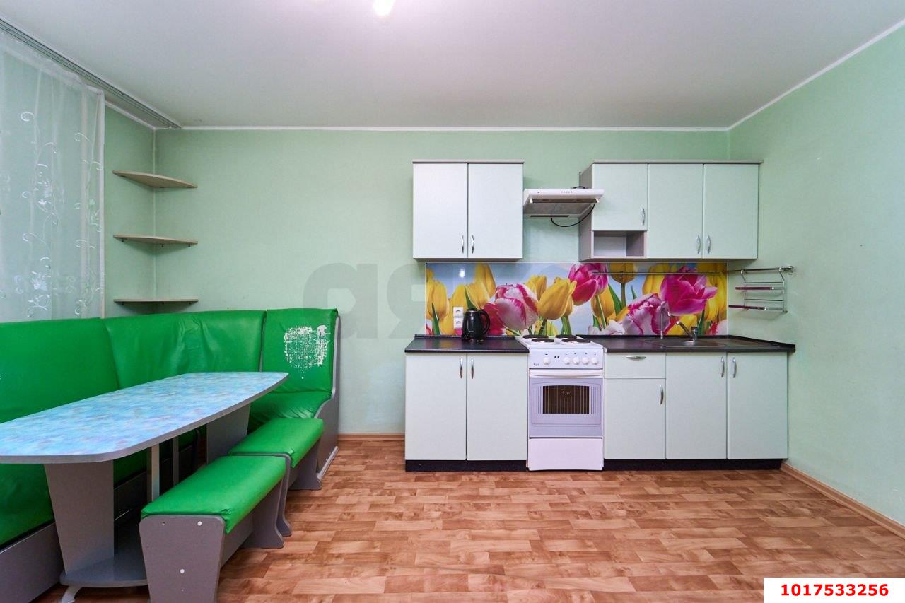 Фото №2: 2-комнатная квартира <span class="whitespace-nowrap">71 м²</span>, <span class="whitespace-nowrap">8/16 эт.</span> - Краснодар, Прикубанский внутригородской округ, мкр. Краевая Клиническая Больница, ул. Восточно-Кругликовская, 65