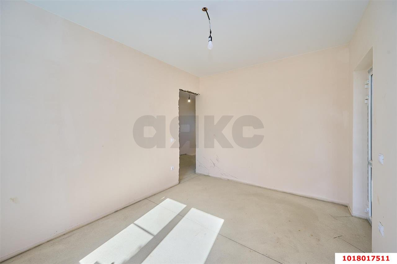 Фото №8: Дом <span class="whitespace-nowrap">128 м²</span> <span class="whitespace-nowrap">+ 4.23 сот.</span>, <span class="whitespace-nowrap">2 эт.</span> - Знаменский, Карасунский внутригородской округ, мкр. дачное товарищество Гидростроитель, ул. Каштановая, 182