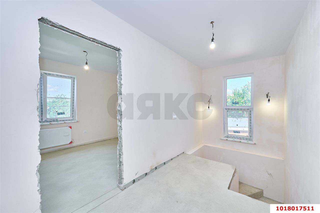 Фото №10: Дом <span class="whitespace-nowrap">128 м²</span> <span class="whitespace-nowrap">+ 4.23 сот.</span>, <span class="whitespace-nowrap">2 эт.</span> - Знаменский, Карасунский внутригородской округ, мкр. дачное товарищество Гидростроитель, ул. Каштановая, 182