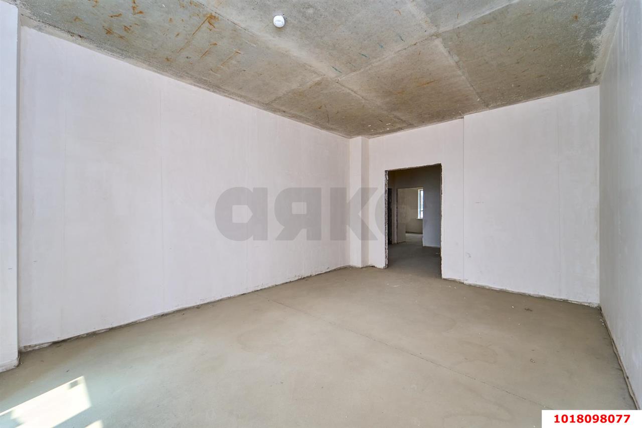 Фото №8: 1-комнатная квартира <span class="whitespace-nowrap">50 м²</span>, <span class="whitespace-nowrap">4/18 эт.</span> - Краснодар, Западный внутригородской округ, Центральный, мкр. ЖК Арбат, ул. имени П.М. Гаврилова, 88