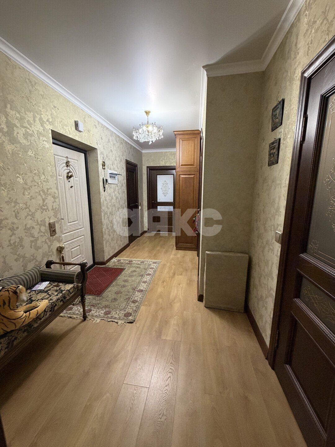 Фото №19: 2-комнатная квартира <span class="whitespace-nowrap">81 м²</span>, <span class="whitespace-nowrap">11/15 эт.</span> - Майкоп, мкр. Центр, ул. Советская, 219