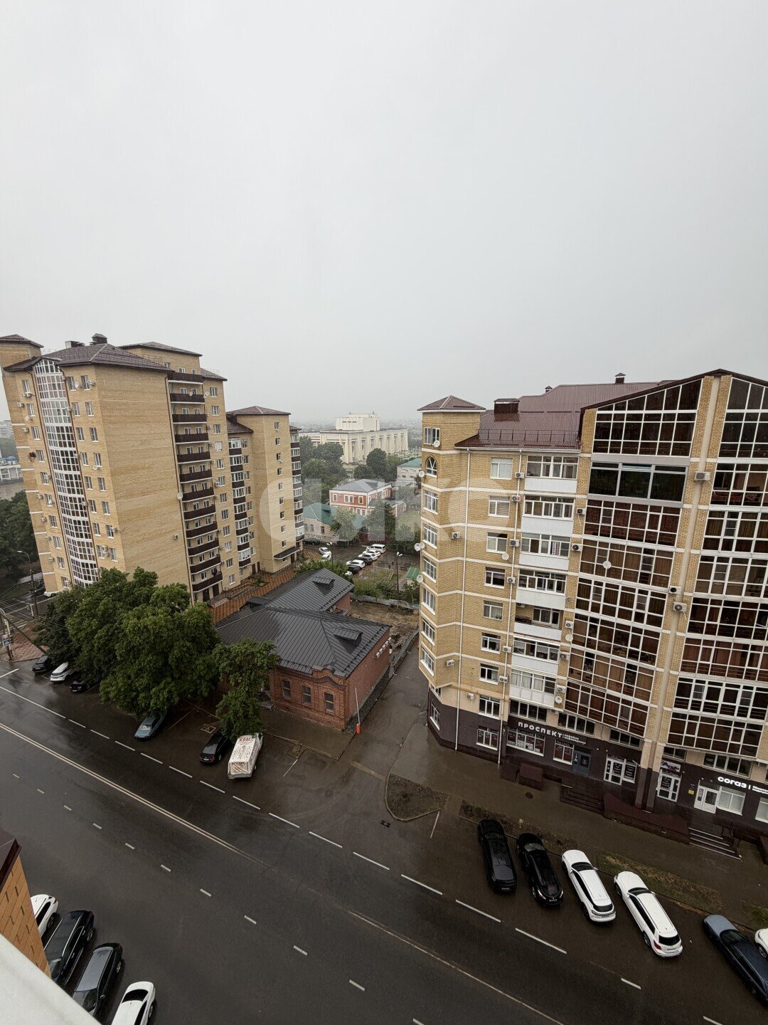 Фото №29: 2-комнатная квартира <span class="whitespace-nowrap">81 м²</span>, <span class="whitespace-nowrap">11/15 эт.</span> - Майкоп, мкр. Центр, ул. Советская, 219