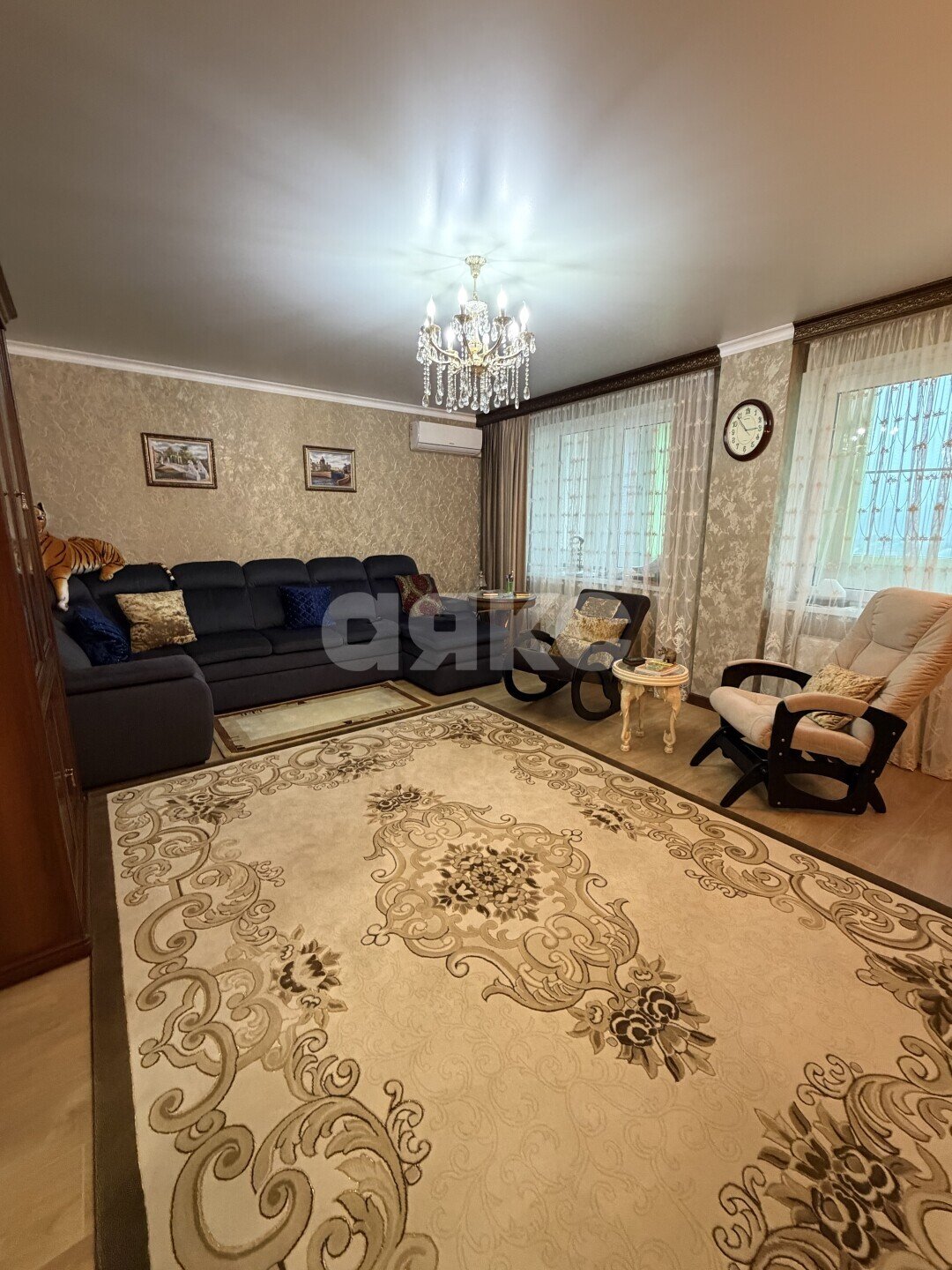 Фото №7: 2-комнатная квартира <span class="whitespace-nowrap">81 м²</span>, <span class="whitespace-nowrap">11/15 эт.</span> - Майкоп, мкр. Центр, ул. Советская, 219
