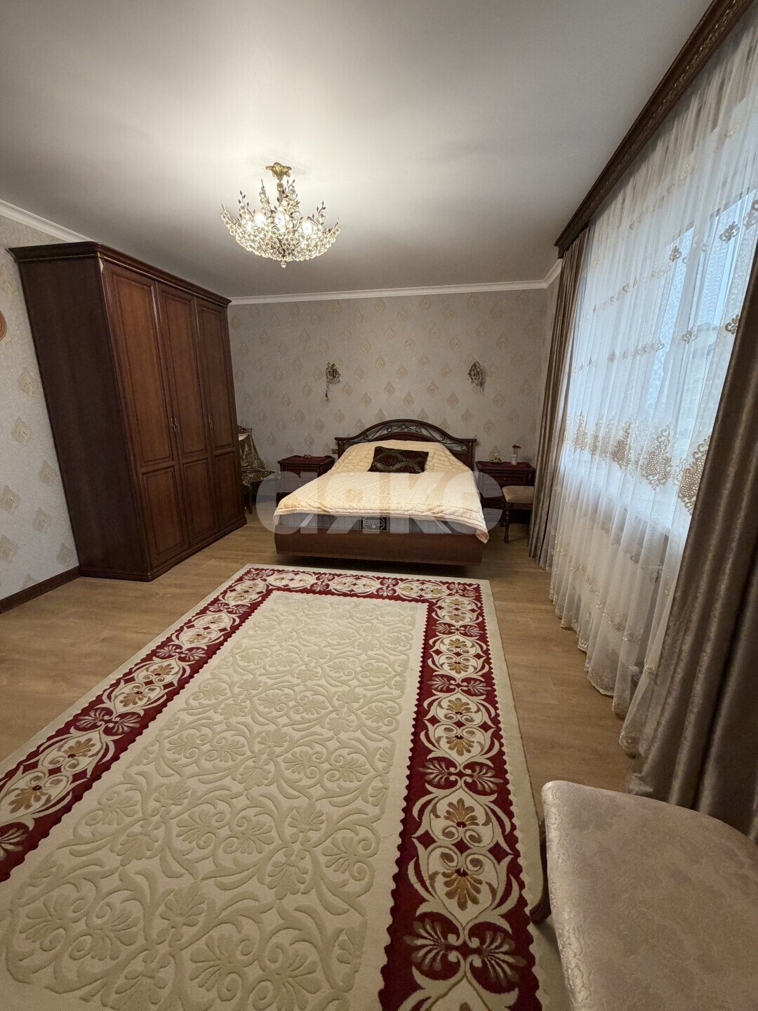 Фото №15: 2-комнатная квартира <span class="whitespace-nowrap">81 м²</span>, <span class="whitespace-nowrap">11/15 эт.</span> - Майкоп, мкр. Центр, ул. Советская, 219