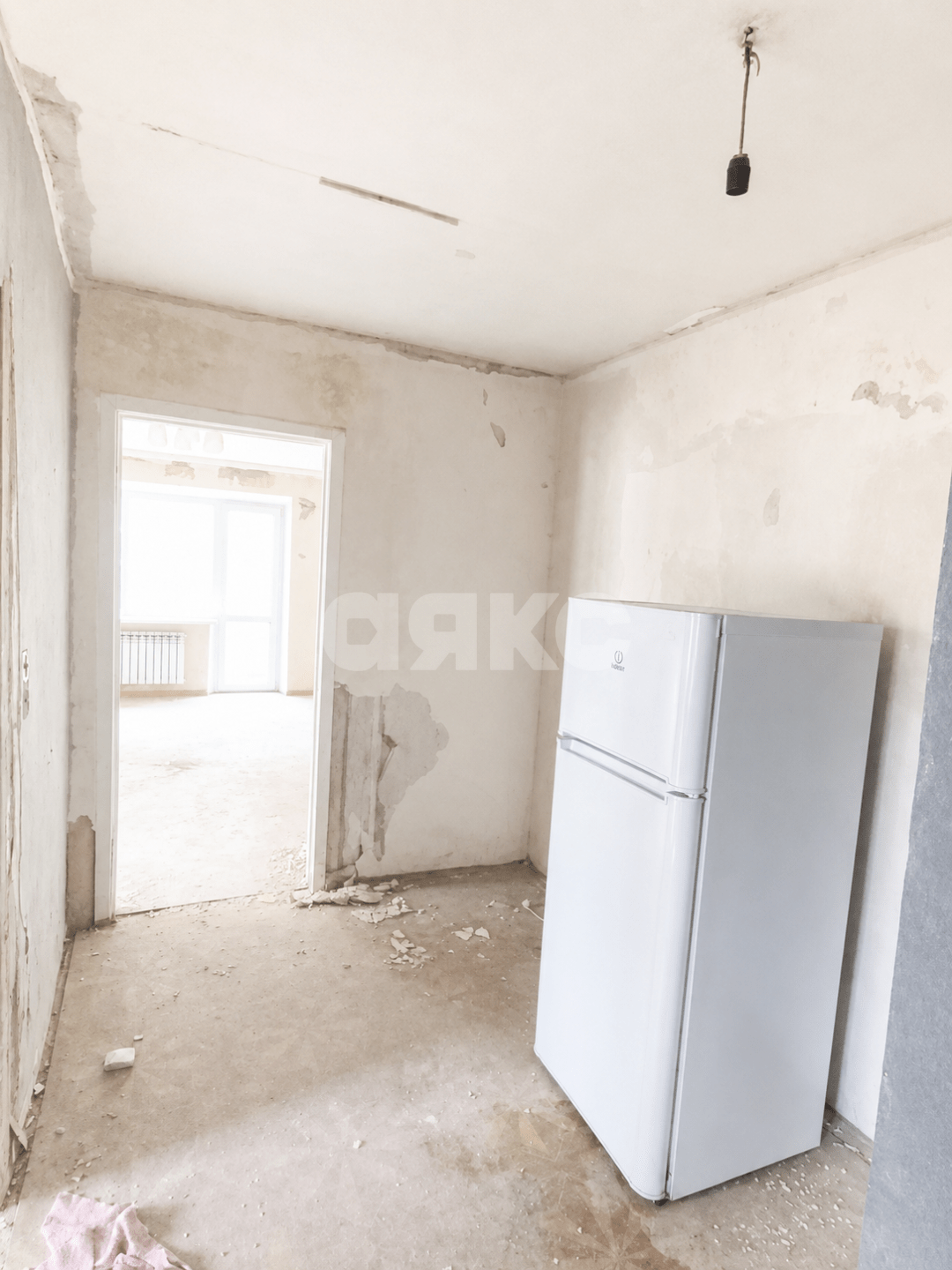 Фото №3: 3-комнатная квартира <span class="whitespace-nowrap">50 м²</span>, <span class="whitespace-nowrap">5/5 эт.</span> - Мариуполь, р. Приморский, ул. Гагарина, 4