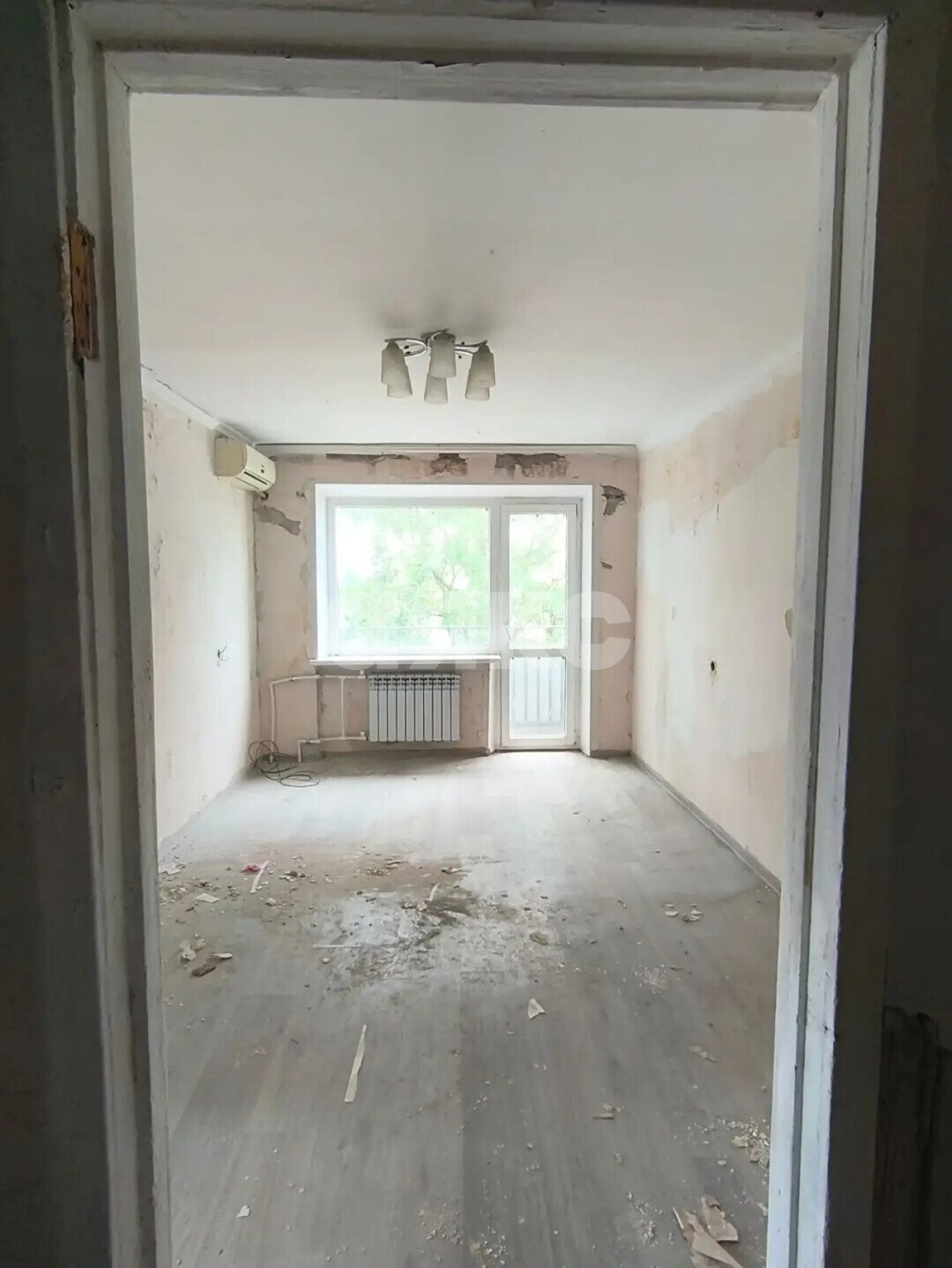 Фото №4: 3-комнатная квартира <span class="whitespace-nowrap">50 м²</span>, <span class="whitespace-nowrap">5/5 эт.</span> - Мариуполь, р. Приморский, ул. Гагарина, 4
