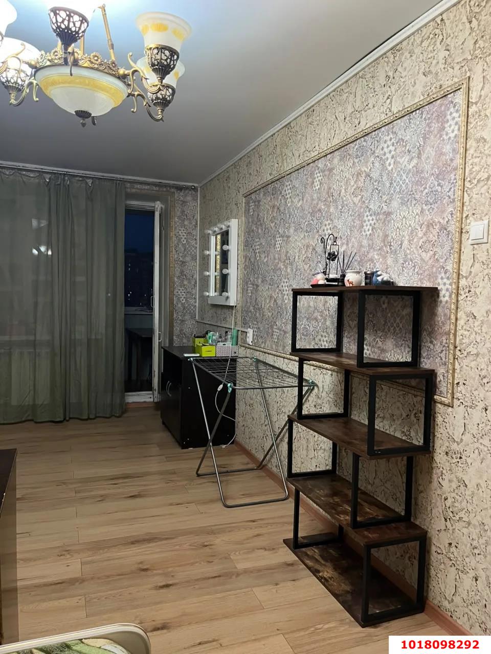 Фото №10: 1-комнатная квартира <span class="whitespace-nowrap">42 м²</span>, <span class="whitespace-nowrap">9/9 эт.</span> - Краснодар, Центральный внутригородской округ, мкр. Центральный, ул. Товарная, 2