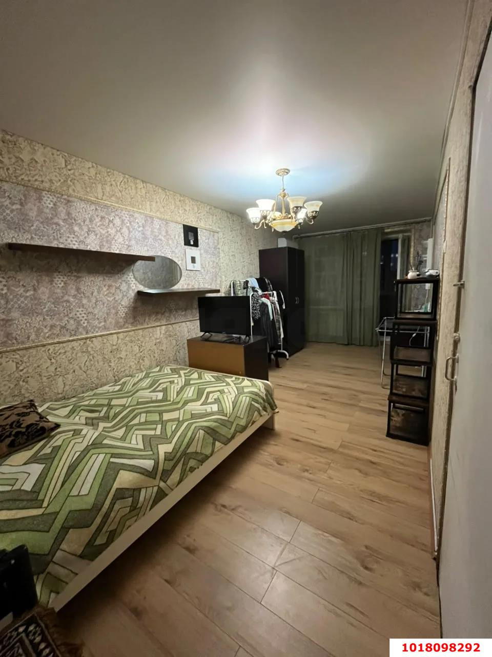 Фото №3: 1-комнатная квартира <span class="whitespace-nowrap">42 м²</span>, <span class="whitespace-nowrap">9/9 эт.</span> - Краснодар, Центральный внутригородской округ, мкр. Центральный, ул. Товарная, 2